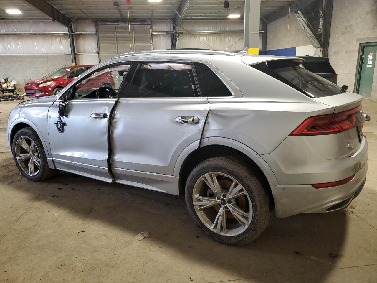 2022 AUDI Q8 PREMIUM VIN:WA1AVBF10ND031597