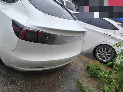 2020 Tesla Model 3 NONE VIN:
