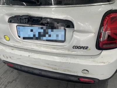 2022 MINI Cooper VIN:
