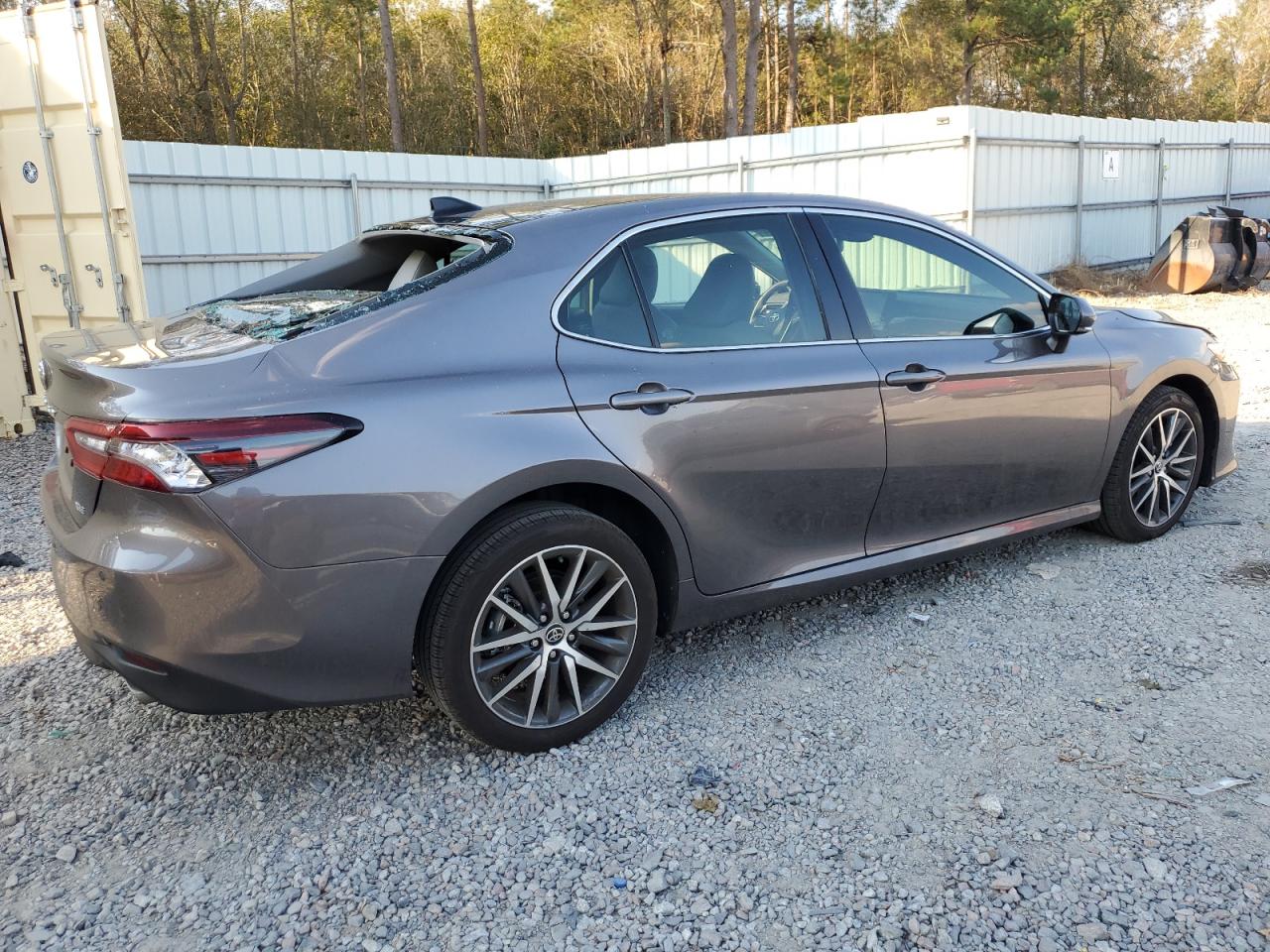 2024 TOYOTA CAMRY XLE VIN:4T1FZ1AKXRU092998