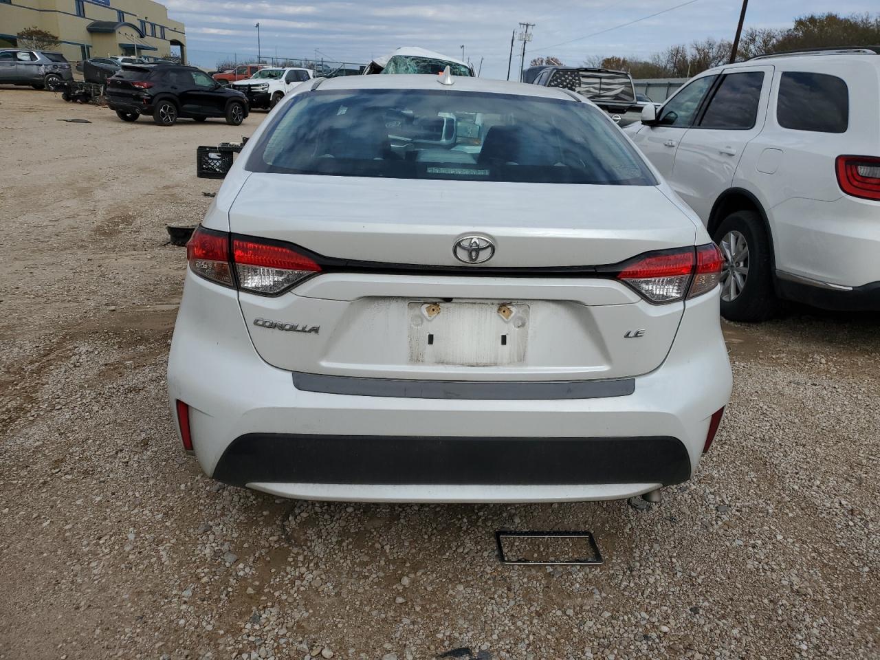 2022 TOYOTA COROLLA LE VIN:5YFEPMAE6NP266400