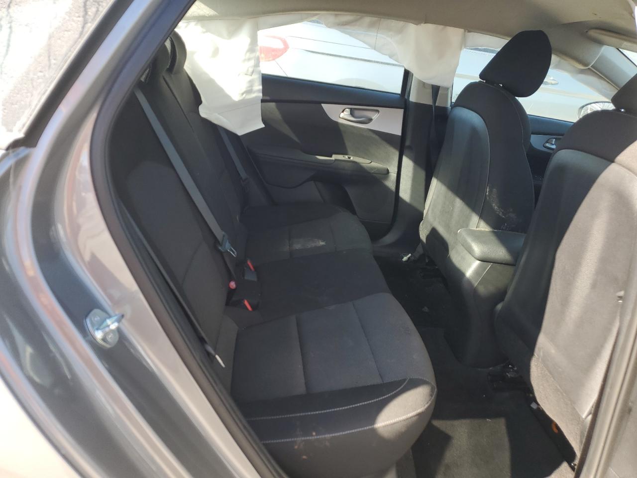 2023 KIA FORTE LX VIN:3KPF24AD8PE663993