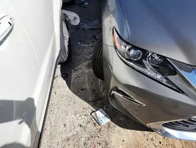 2018 Lexus ES 300 VIN: