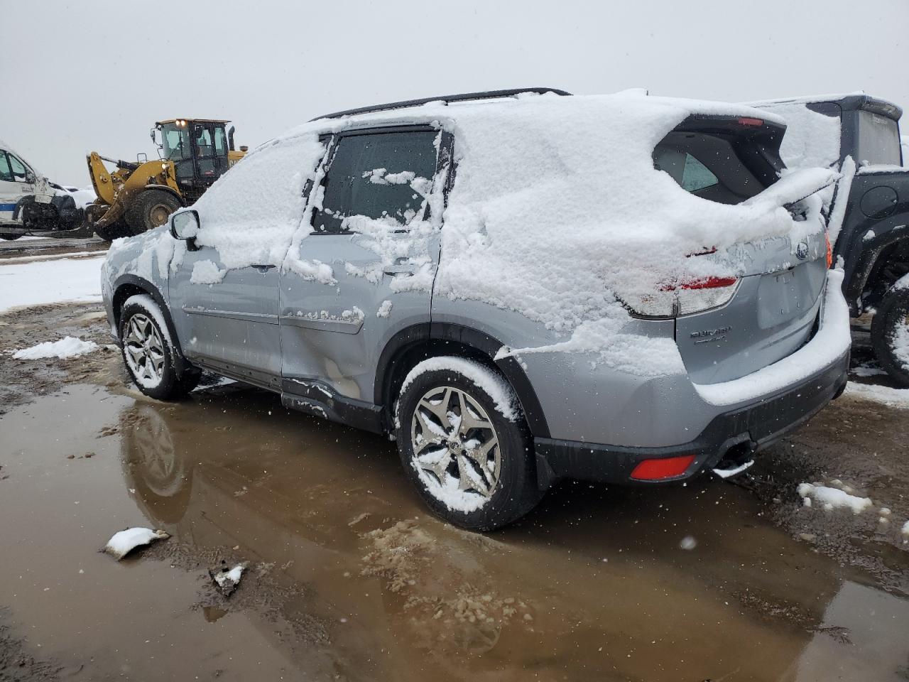 2022 SUBARU FORESTER PREMIUM VIN:JF2SKAEC1NH444431