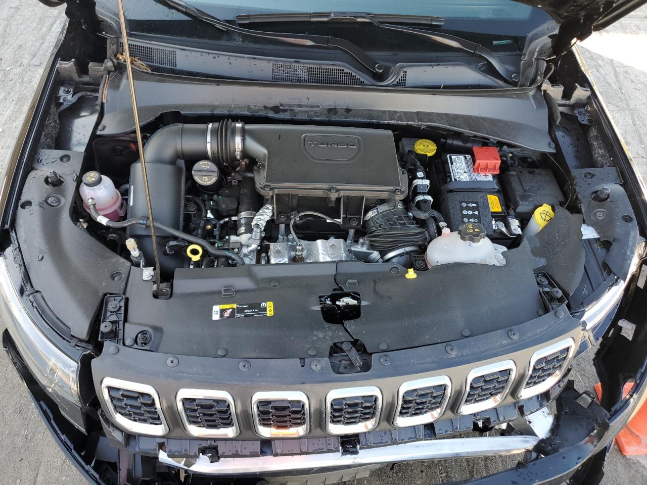 2024 JEEP COMPASS LATITUDE VIN:3C4NJDBN1RT173982