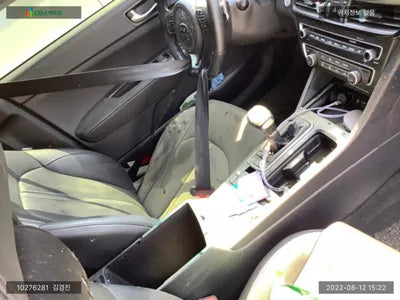 2015 Kia K5 KNAGU415GGA014664 VIN:KNAGU415GGA014664