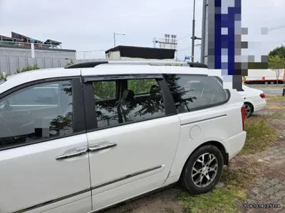 2014 Kia Carnival VIN: