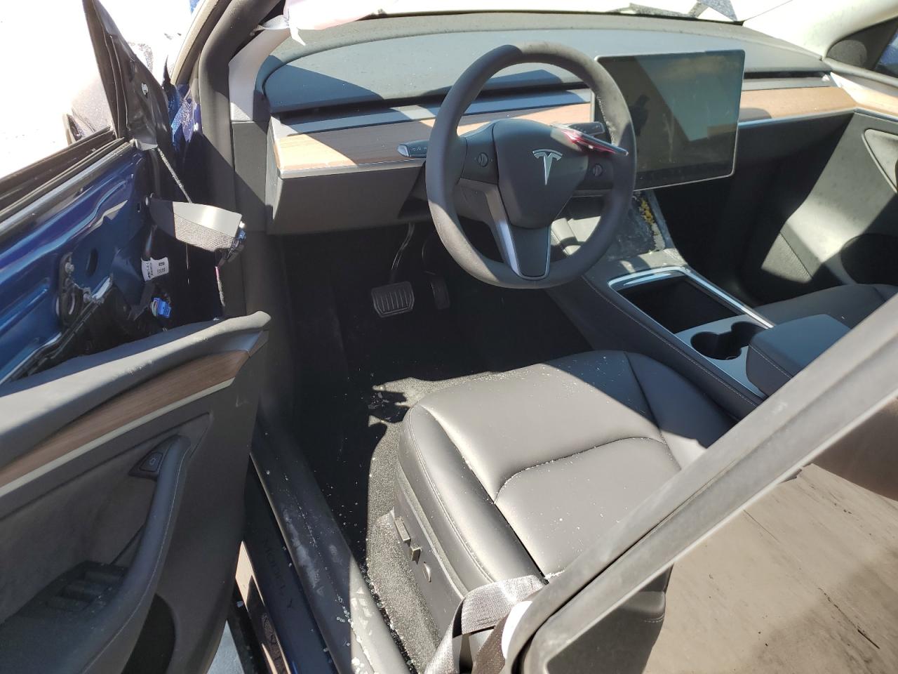 2024 TESLA MODEL Y  VIN:7SAYGDED7RF044189