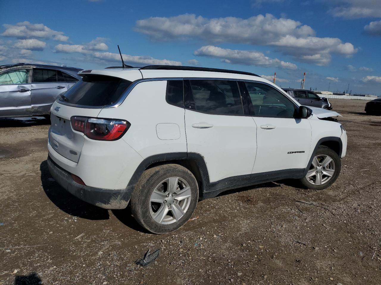 2022 JEEP COMPASS LATITUDE VIN:3C4NJCBB2NT139625