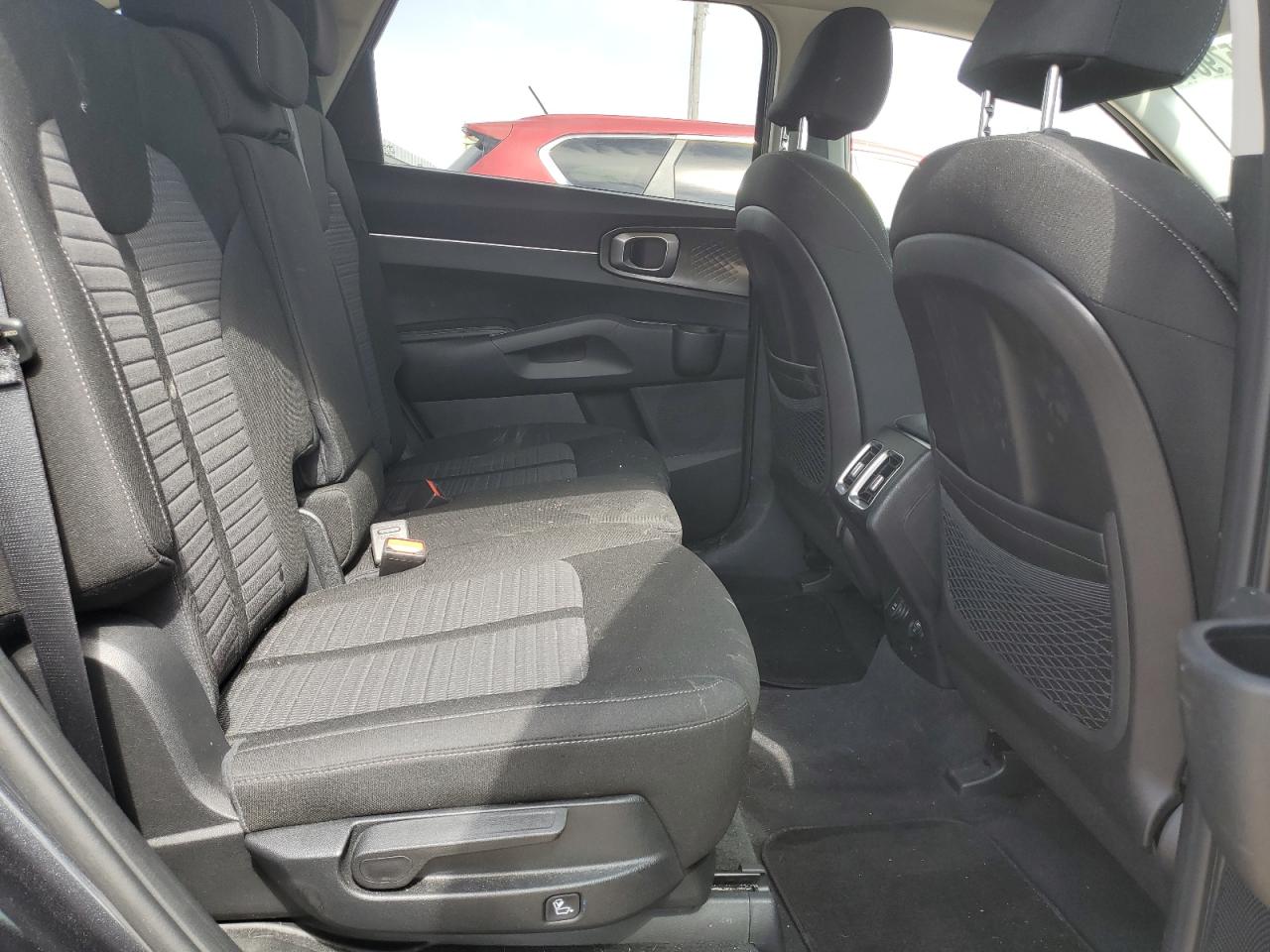 2022 KIA SORENTO LX VIN:5XYRG4LC4NG123933