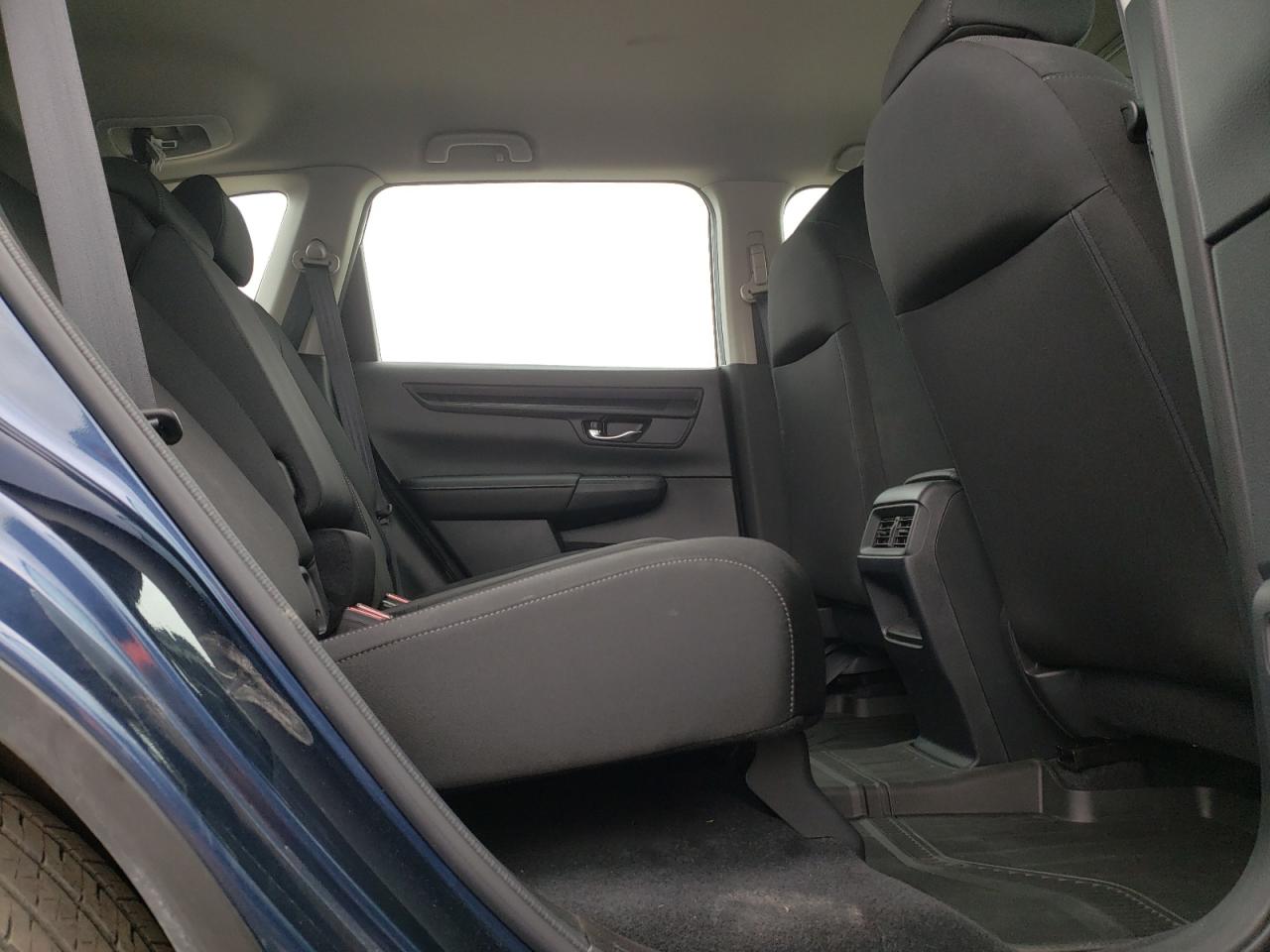 2024 HONDA CR-V LX VIN:2HKRS4H23RH403887