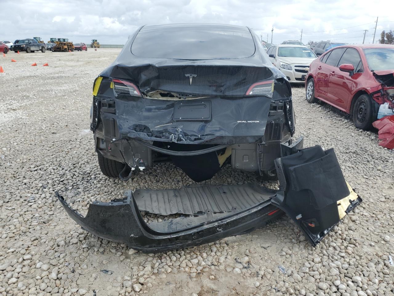 2022 TESLA MODEL Y  VIN:7SAYGDEEXNA006309