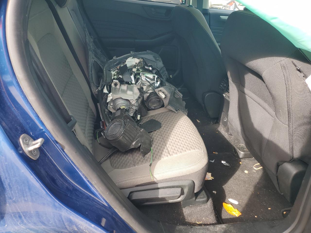 2022 FORD ESCAPE SE VIN:1FMCU9BZ2NUA64375