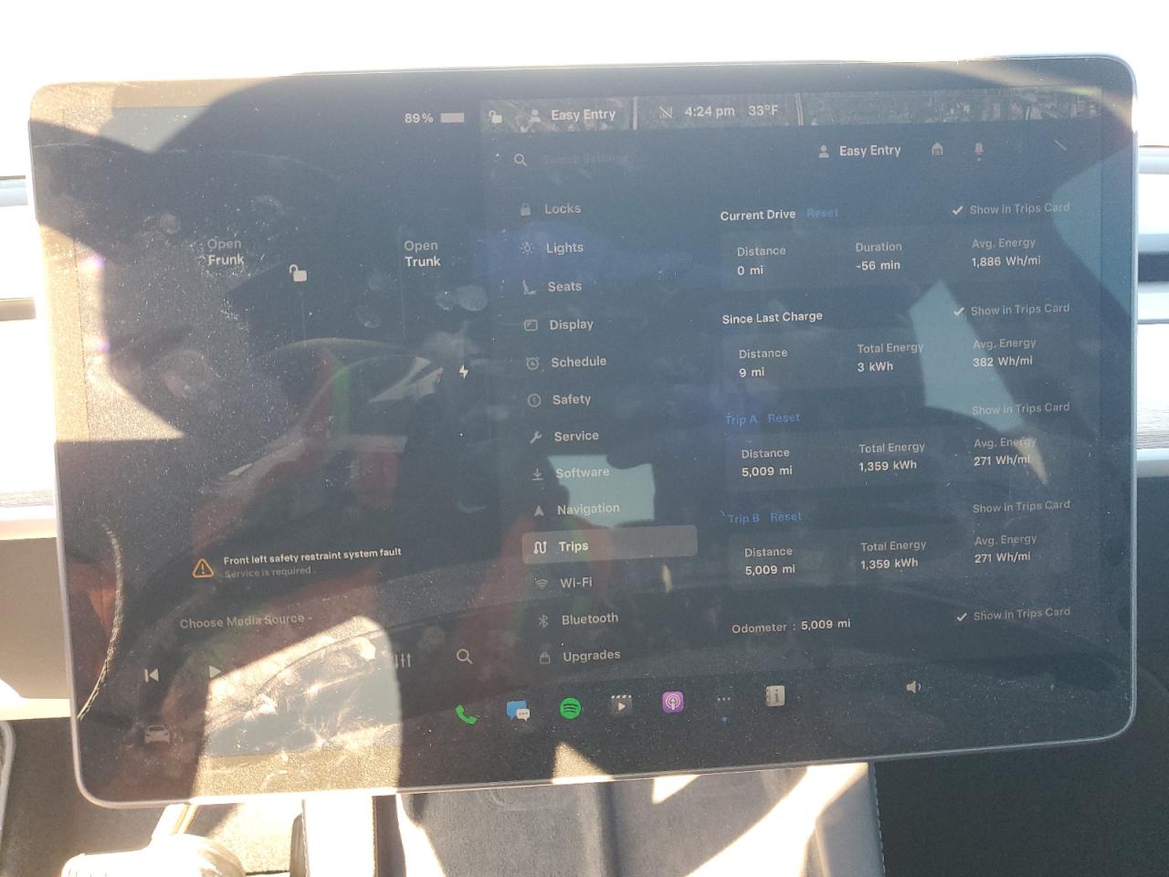 2024 TESLA MODEL Y  VIN:7SAYGDEE2RA274700