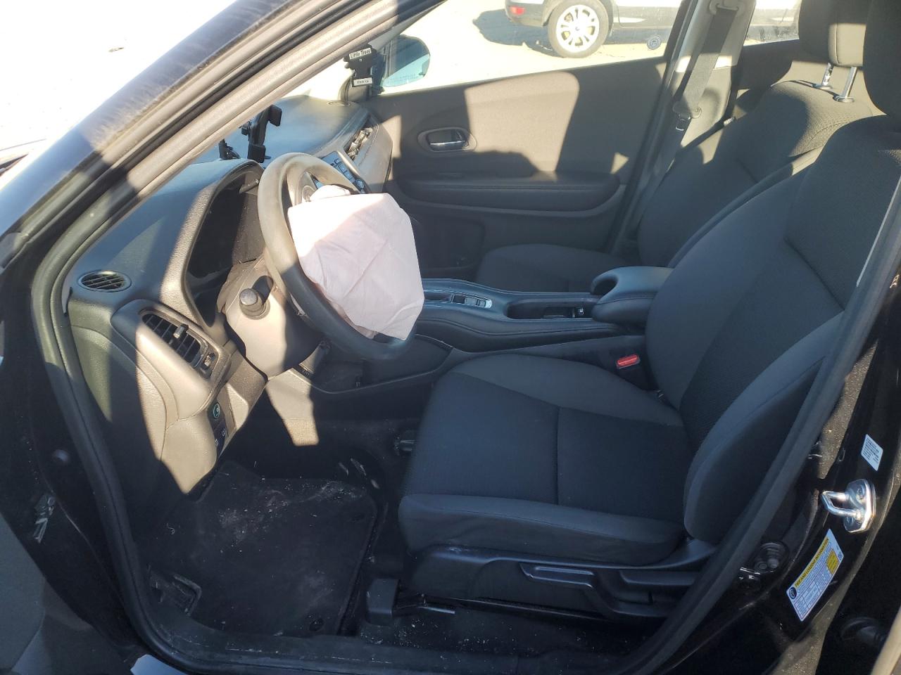 2022 HONDA HR-V LX VIN:3CZRU6H38NM748412