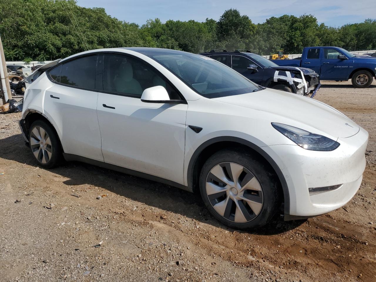 2022 TESLA MODEL Y  VIN:7SAYGDEE1NF354664