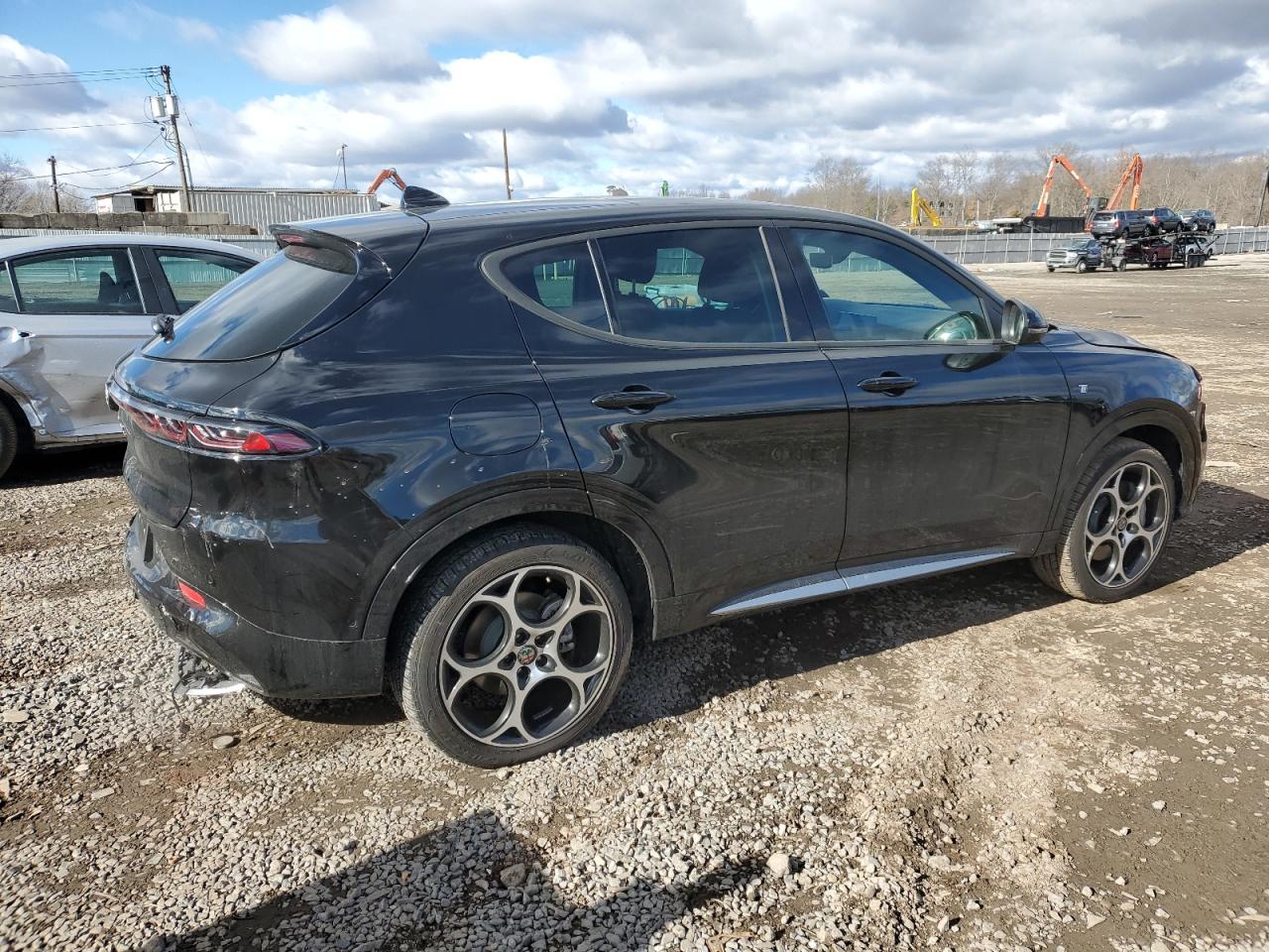 2024 ALFA ROMEO TONALE TI VIN:ZASPATCW5R3049398