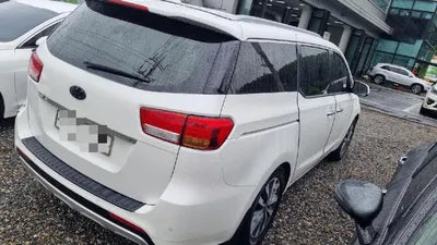 2015 Kia Carnival VIN: