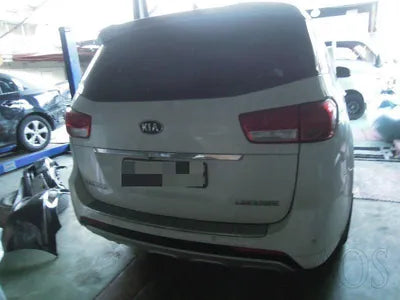 2015 Kia Carnival VIN: