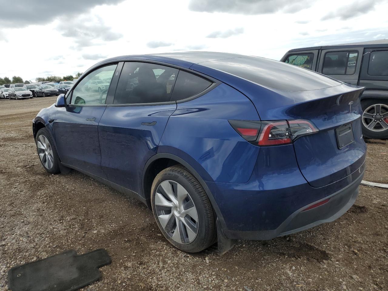 2023 TESLA MODEL Y  VIN:7SAYGDEE6PA182650