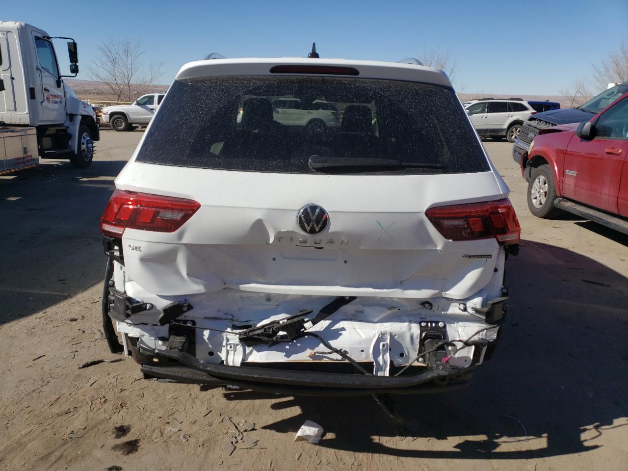 2024 VOLKSWAGEN TIGUAN SE VIN:3VV2B7AX9RM176127