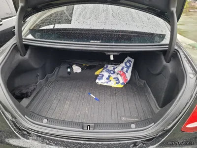 2016 Mercedes-Benz E 220 VIN: