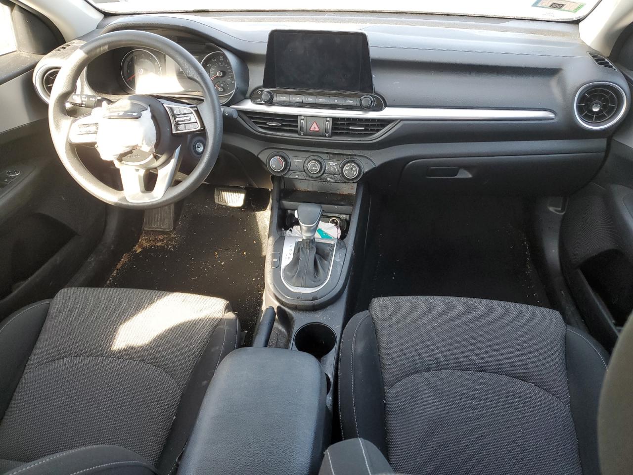 2022 KIA FORTE FE VIN:3KPF24AD4NE428908