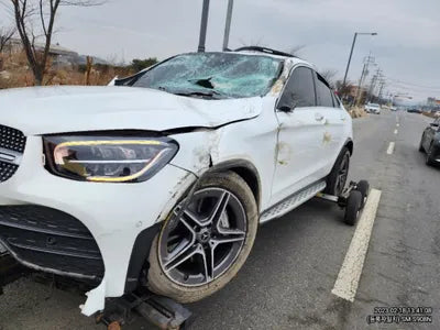 2020 Mercedes-Benz GLC 220 VIN: