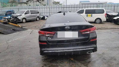 2018 Kia K5 VIN: