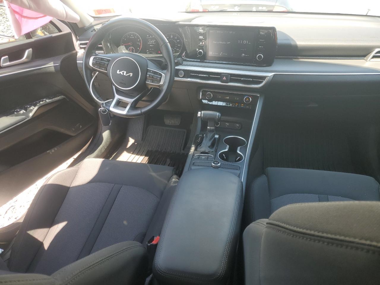 2022 KIA K5 LXS VIN:5XXG14J20NG132636