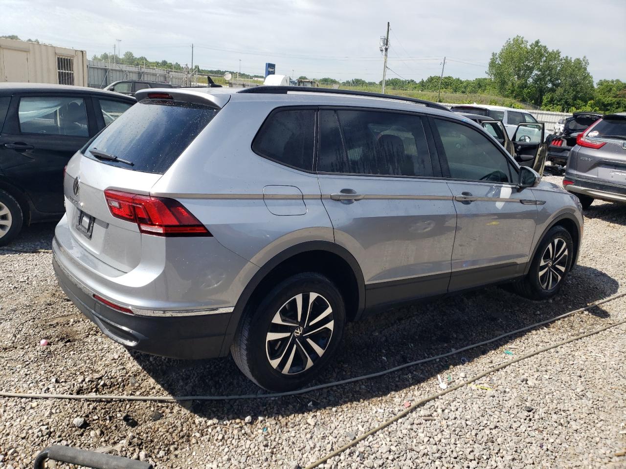 2023 VOLKSWAGEN TIGUAN S VIN:3VVRB7AX1PM076809