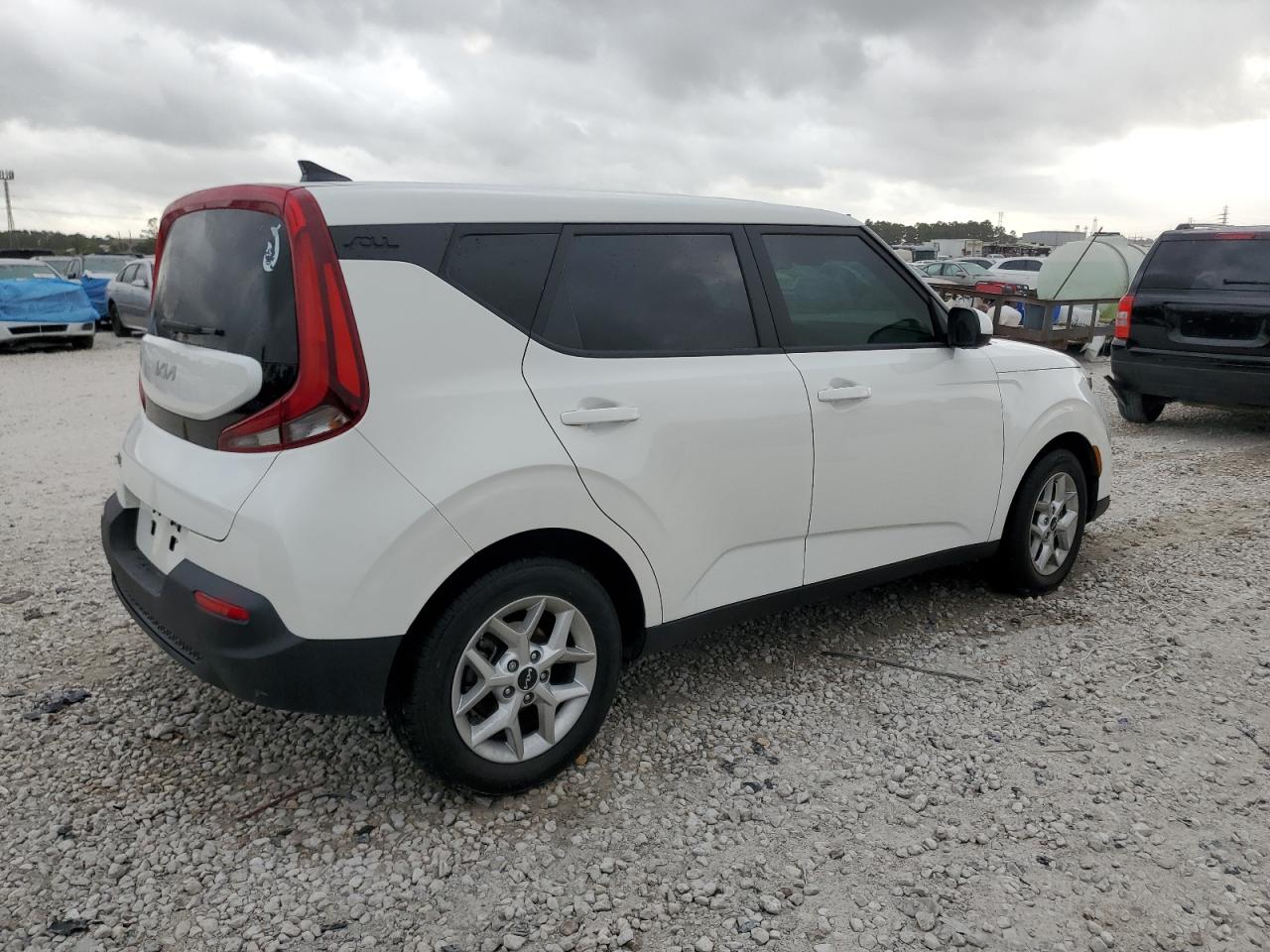2022 KIA SOUL LX VIN:KNDJ23AU7N7185602