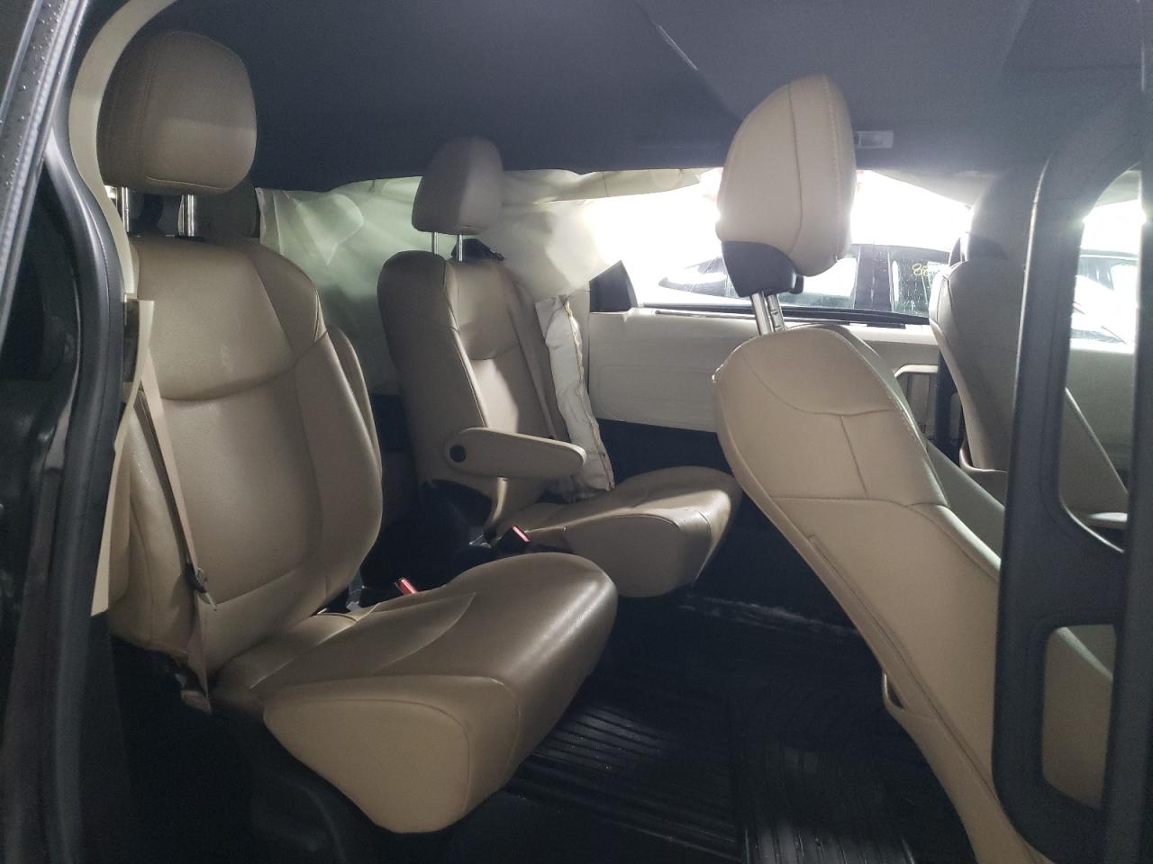 2023 TOYOTA SIENNA XLE VIN:5TDYSKFC6PS080602