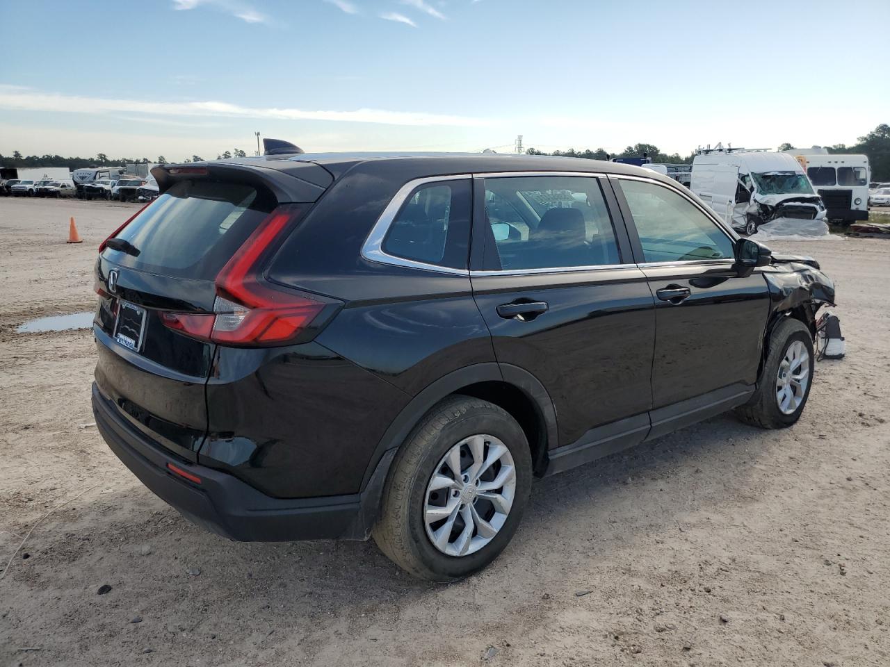 2024 HONDA CR-V LX VIN:5J6RS4H27RL003045