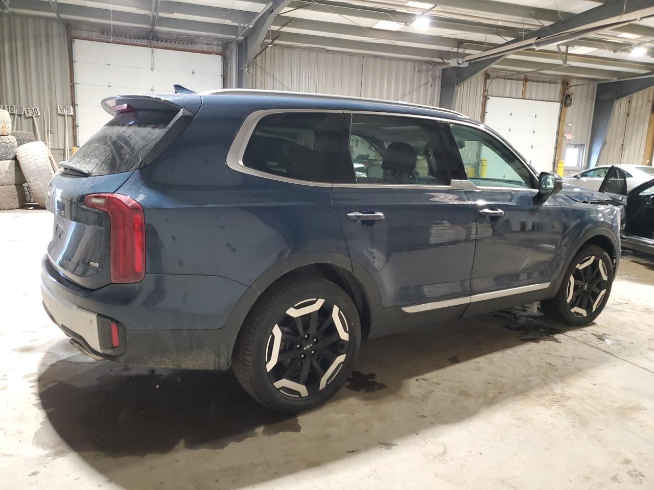 2023 KIA TELLURIDE S VIN:5XYP6DGC3PG375762