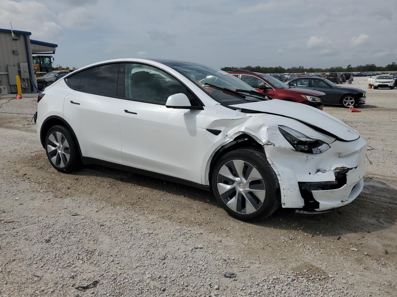 2022 TESLA MODEL Y  VIN:7SAYGDEEXNF460188