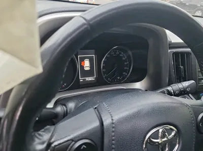 2017 Toyota RAV4 JTMDJREV7HD118591 VIN:JTMDJREV7HD118591
