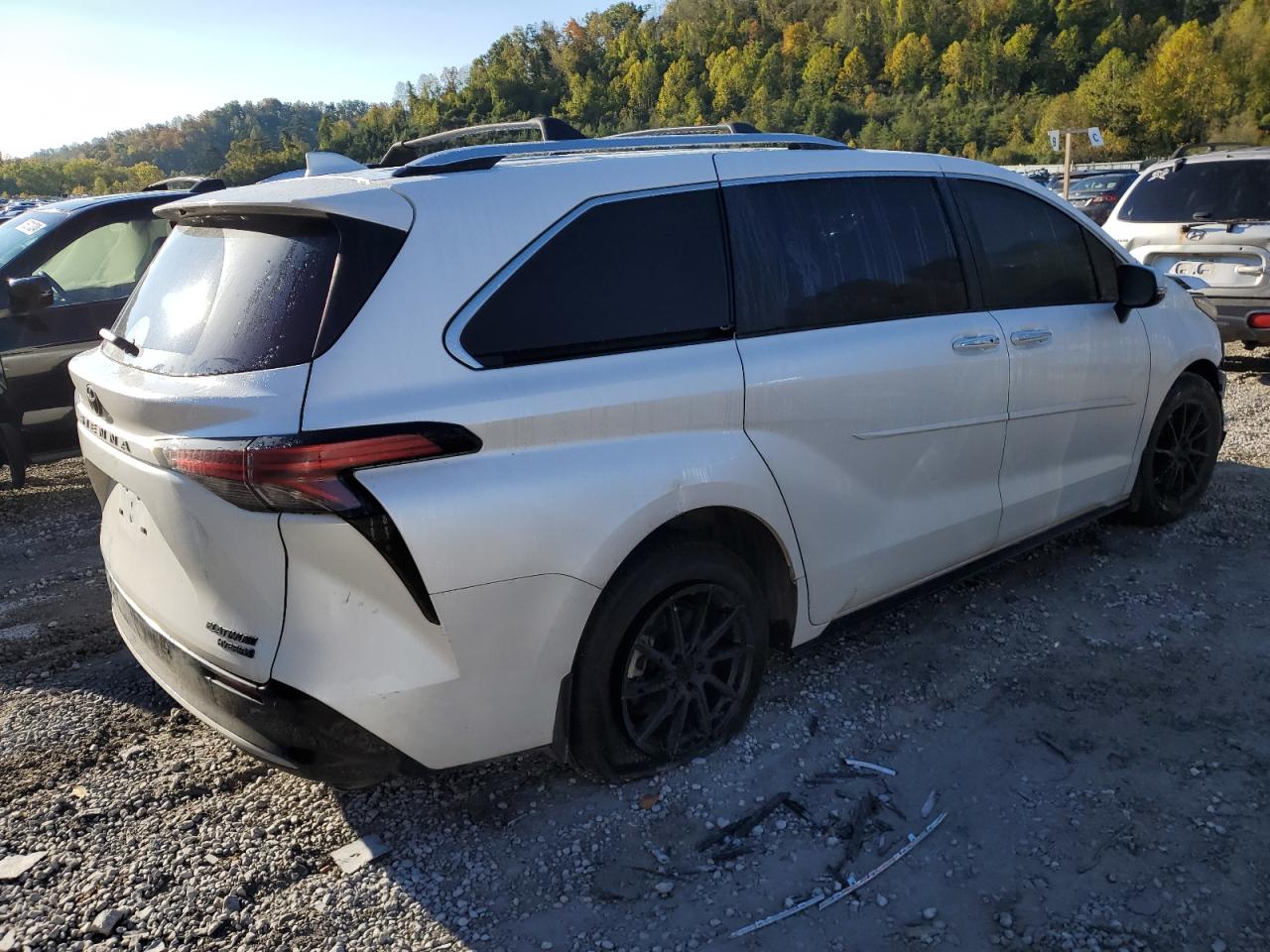 2024 TOYOTA SIENNA LIMITED VIN:5TDESKFCXRS113056