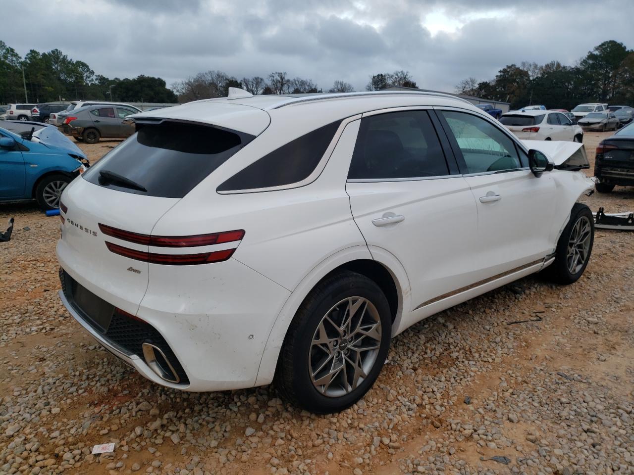 2022 GENESIS GV70 BASE VIN:KMUMADTB4NU061075