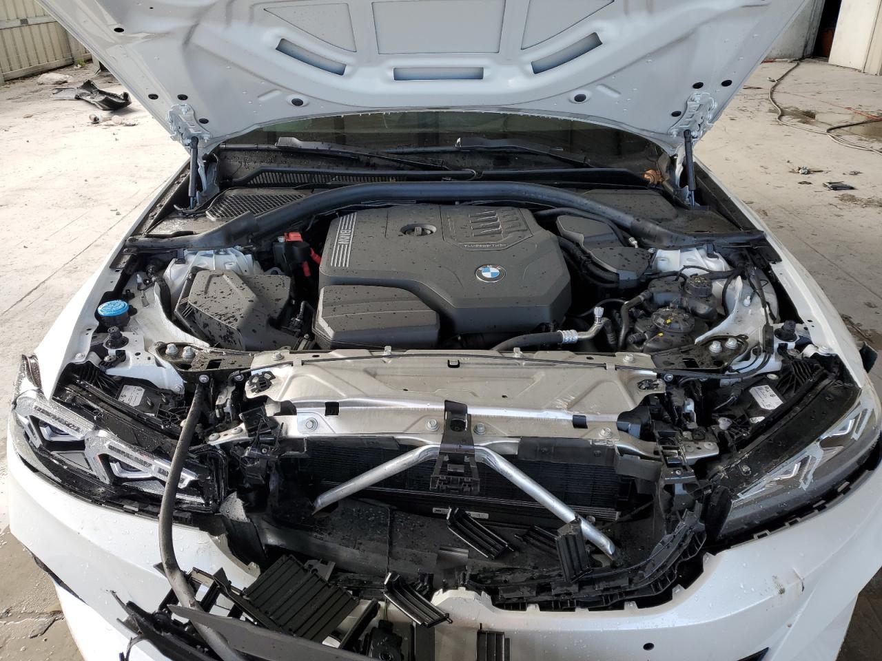 2024 BMW 330I  VIN:3MW69FF01R8E43199