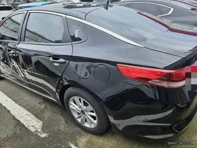 2016 Kia K5 VIN: