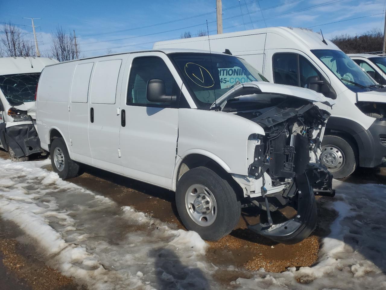 2022 CHEVROLET EXPRESS G2500  VIN:1GCWGAF72N1259915