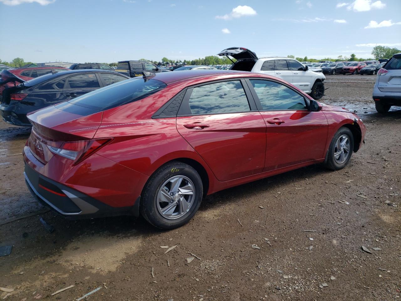 2024 HYUNDAI ELANTRA SE VIN:KMHLL4DG1RU748518