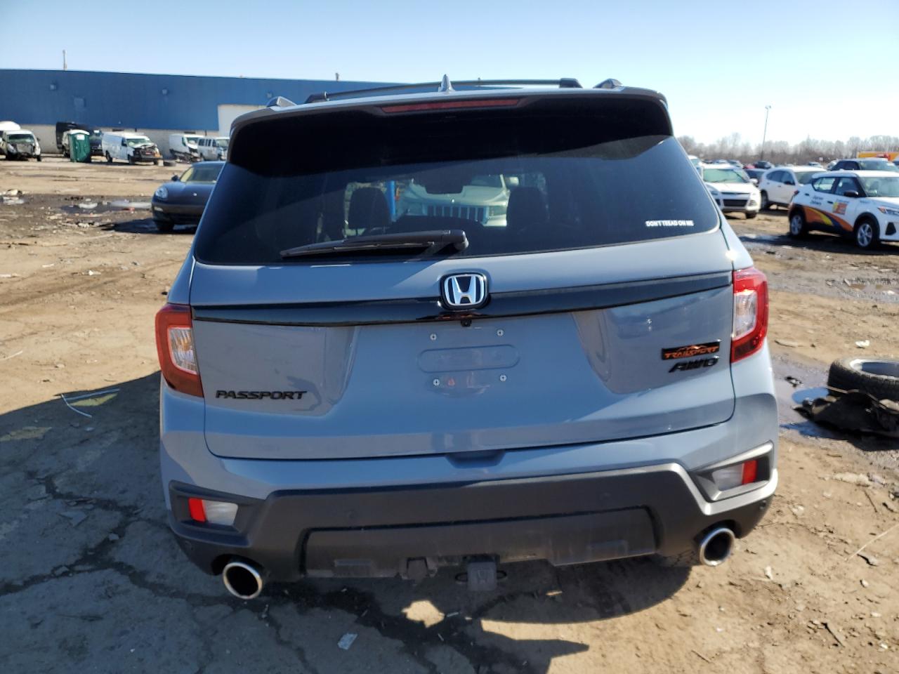 2024 HONDA PASSPORT TRAIL SPORT VIN:5FNYF8H64RB005399