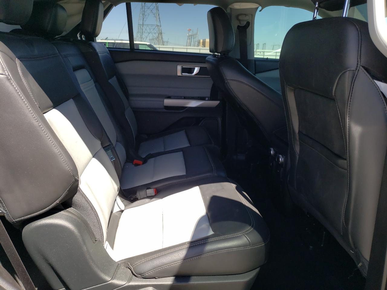 2022 FORD EXPLORER XLT VIN:1FMSK7DH1NGA73044