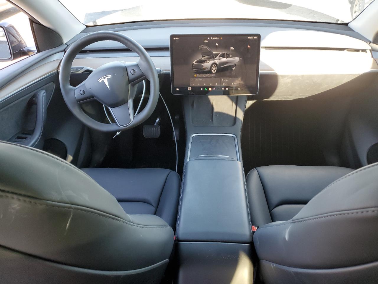 2023 TESLA MODEL Y  VIN:7SAYGDEDXPF933727