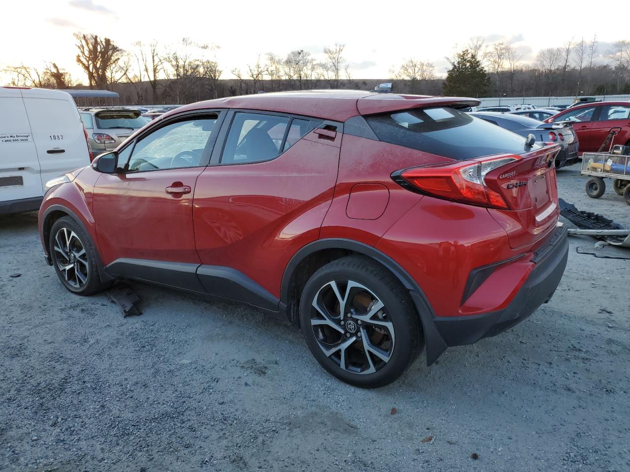 2022 TOYOTA C-HR XLE VIN:NMTKHMBX4NR143037