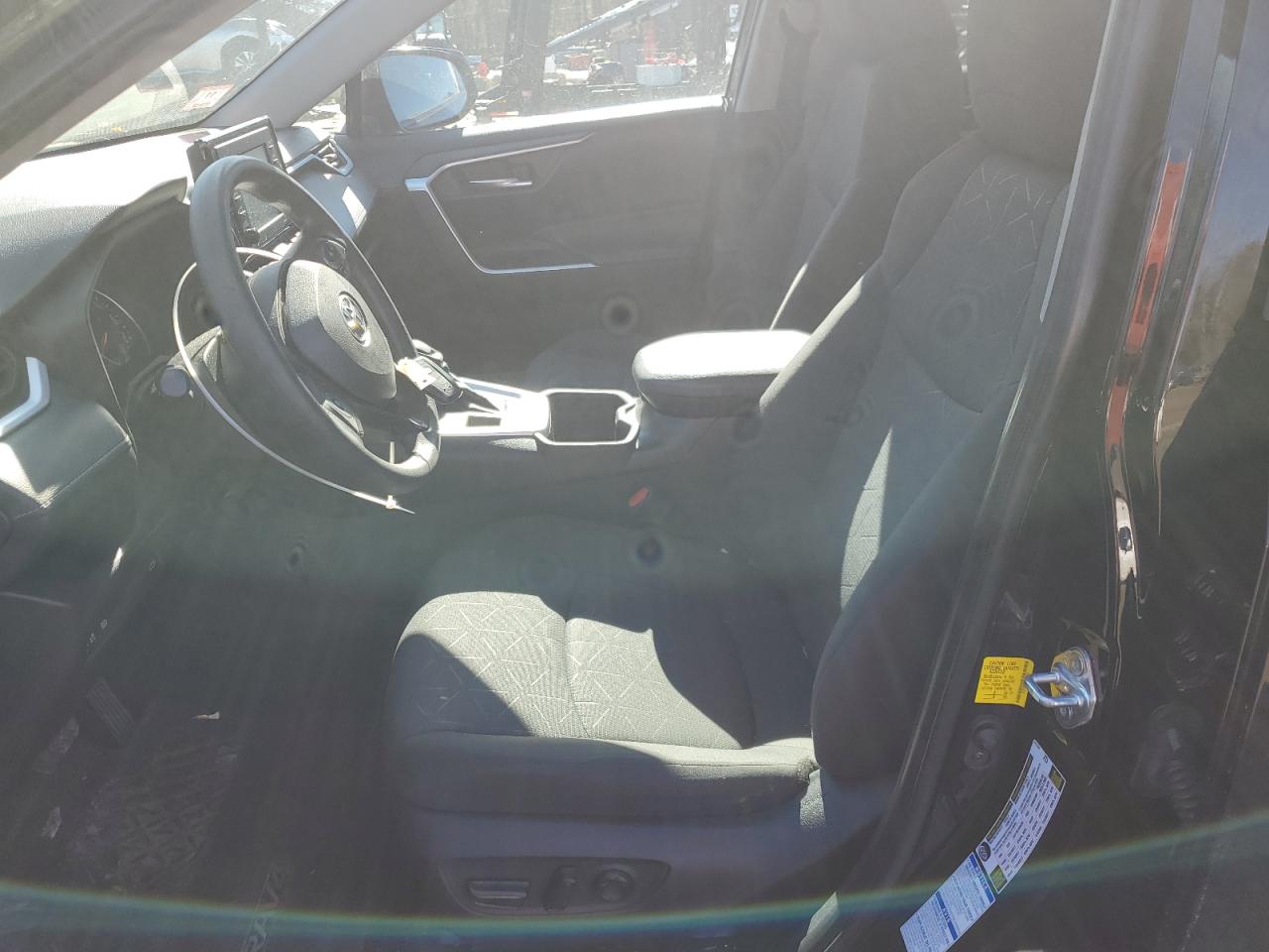 2022 TOYOTA RAV4 XLE VIN:2T3P1RFV1NW253463