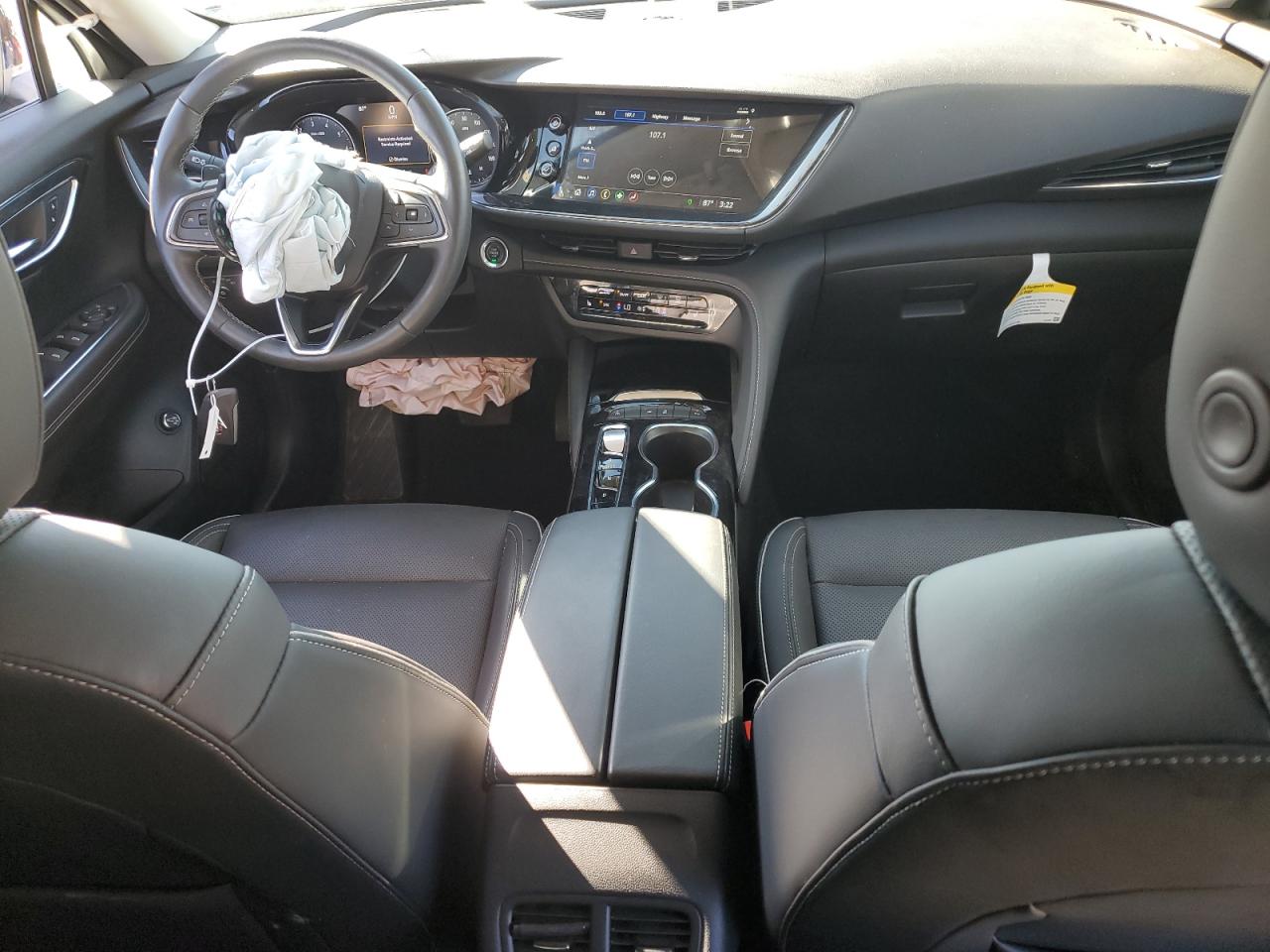 2023 BUICK ENVISION ESSENCE VIN:LRBFZNR44PD036567