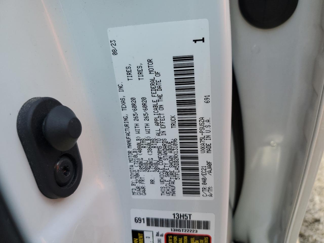 2024 TOYOTA TUNDRA CREWMAX SR VIN:5TFLA5DB2RX131096